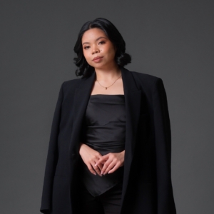 Yvie Nicholas, Wedu